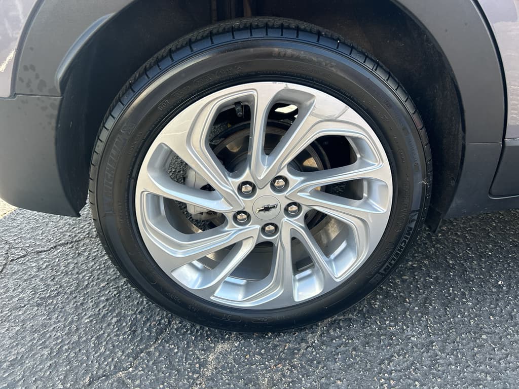2023 Chevrolet Bolt EUV view 22