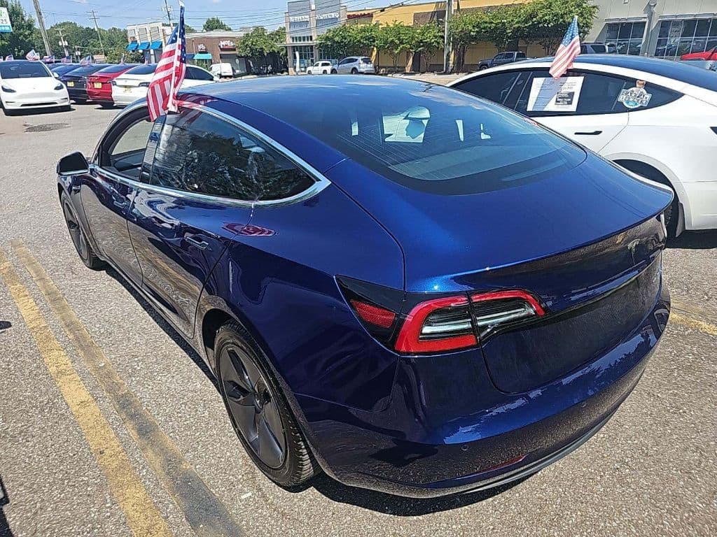 2018 Tesla Model 3 view 2