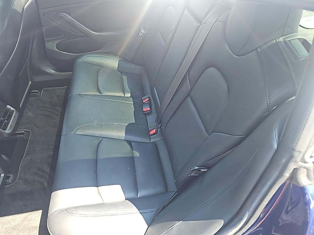 2018 Tesla Model 3 view 6