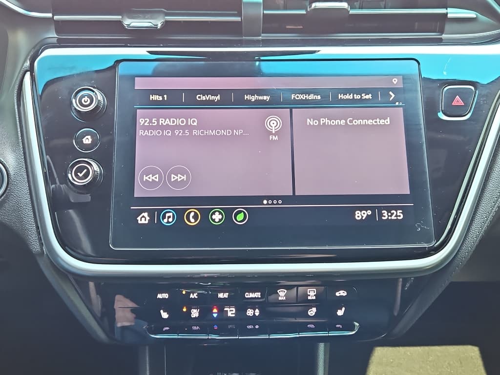 2022 Chevrolet Bolt EV view 10