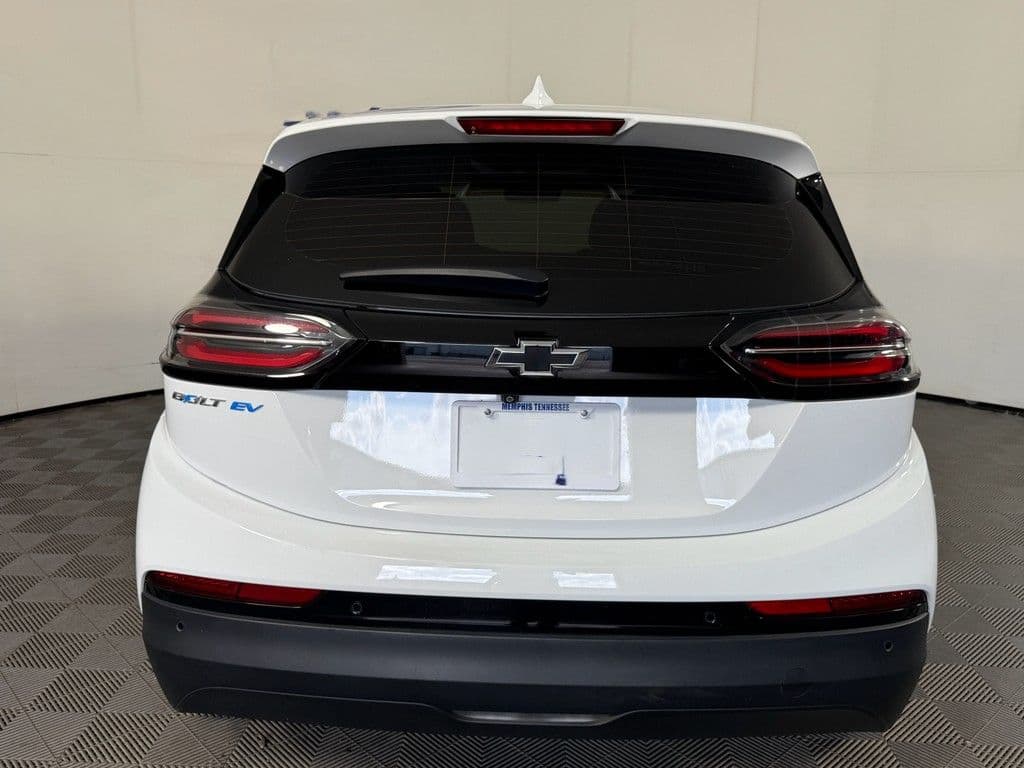 2022 Chevrolet Bolt EV view 6