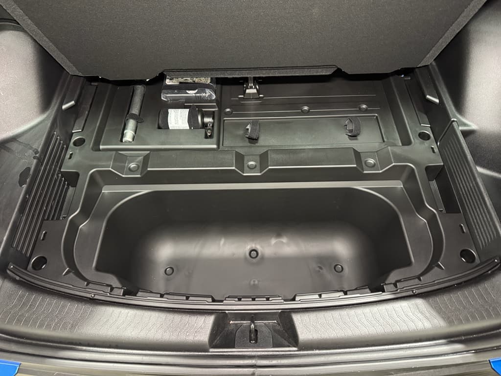 2026 Chevrolet Equinox EV view 27