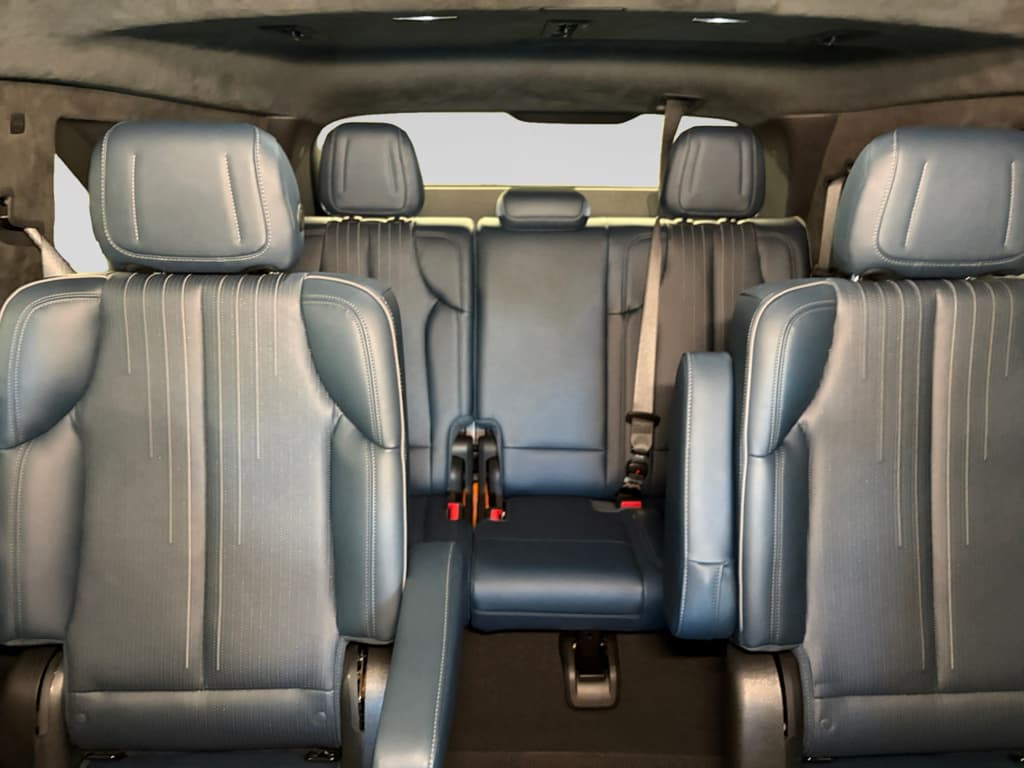 2025 Cadillac Escalade IQ view 23