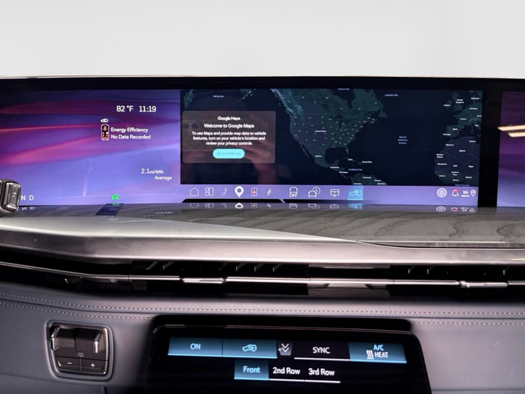 2025 Cadillac Escalade IQ view 12