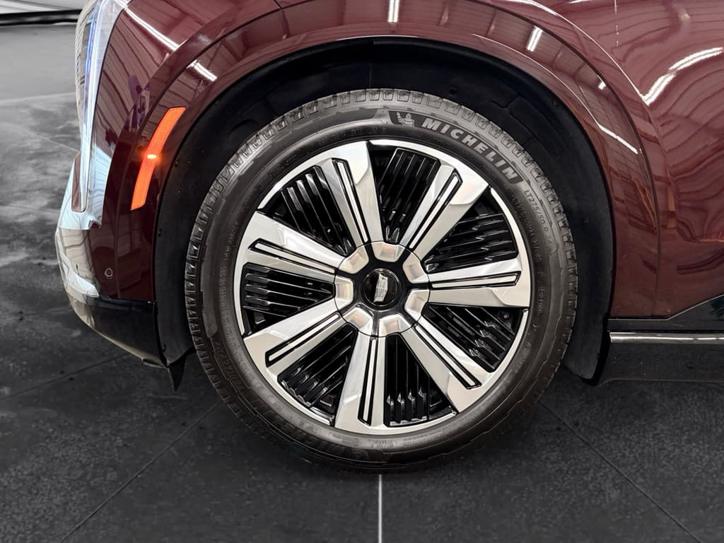 2025 Cadillac Escalade IQ view 31