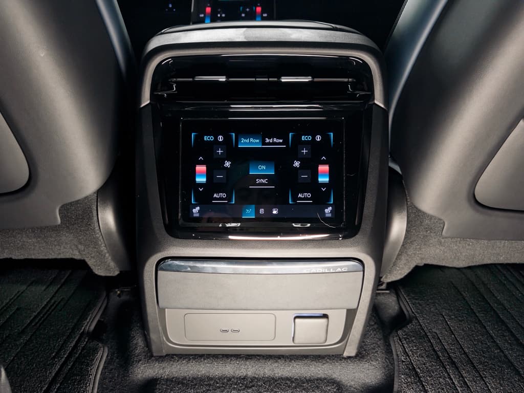 2025 Cadillac Escalade IQ view 21