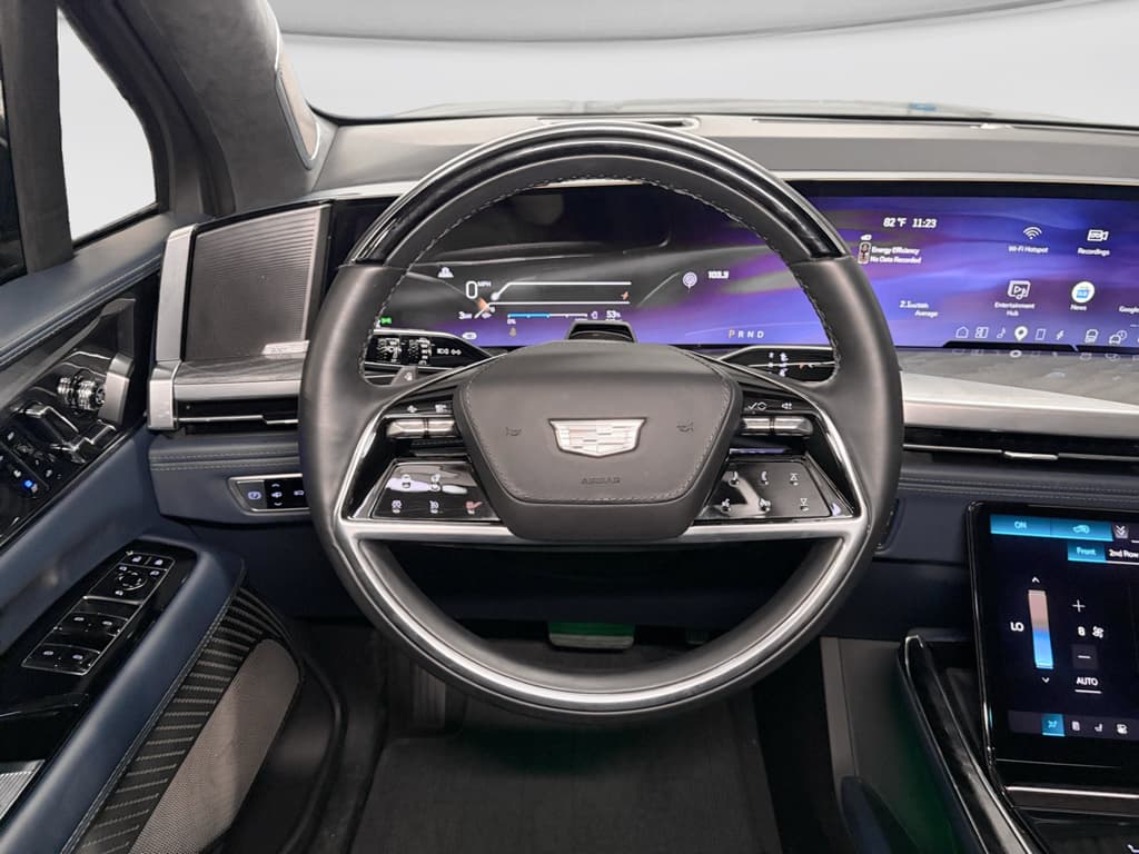 2025 Cadillac Escalade IQ view 9
