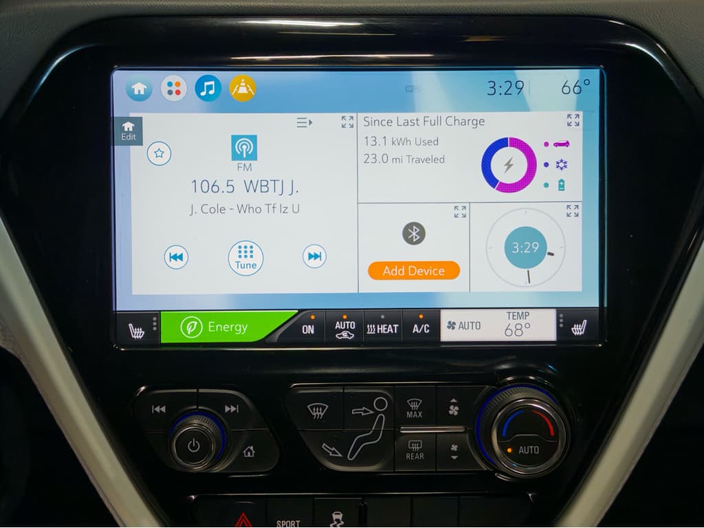 2021 Chevrolet Bolt EV view 11