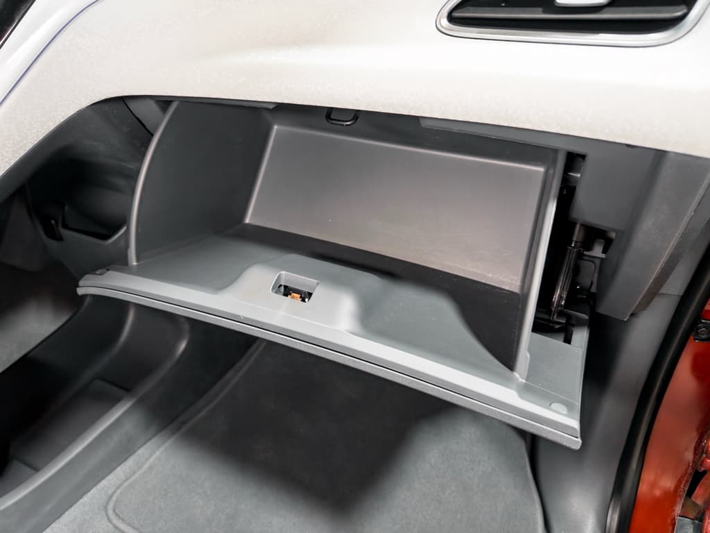 2021 Chevrolet Bolt EV view 19