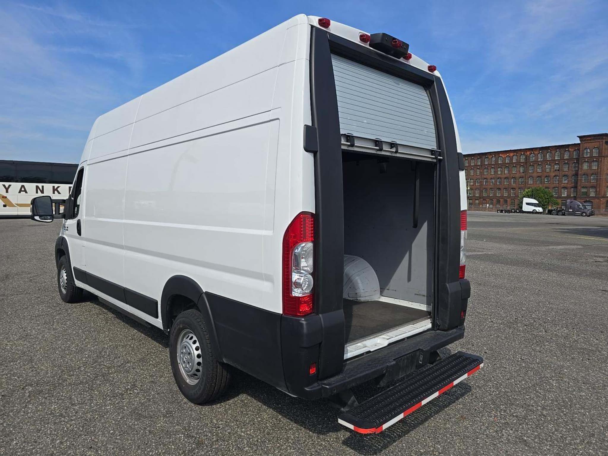 2024 Ram ProMaster 3500 BEV view 2
