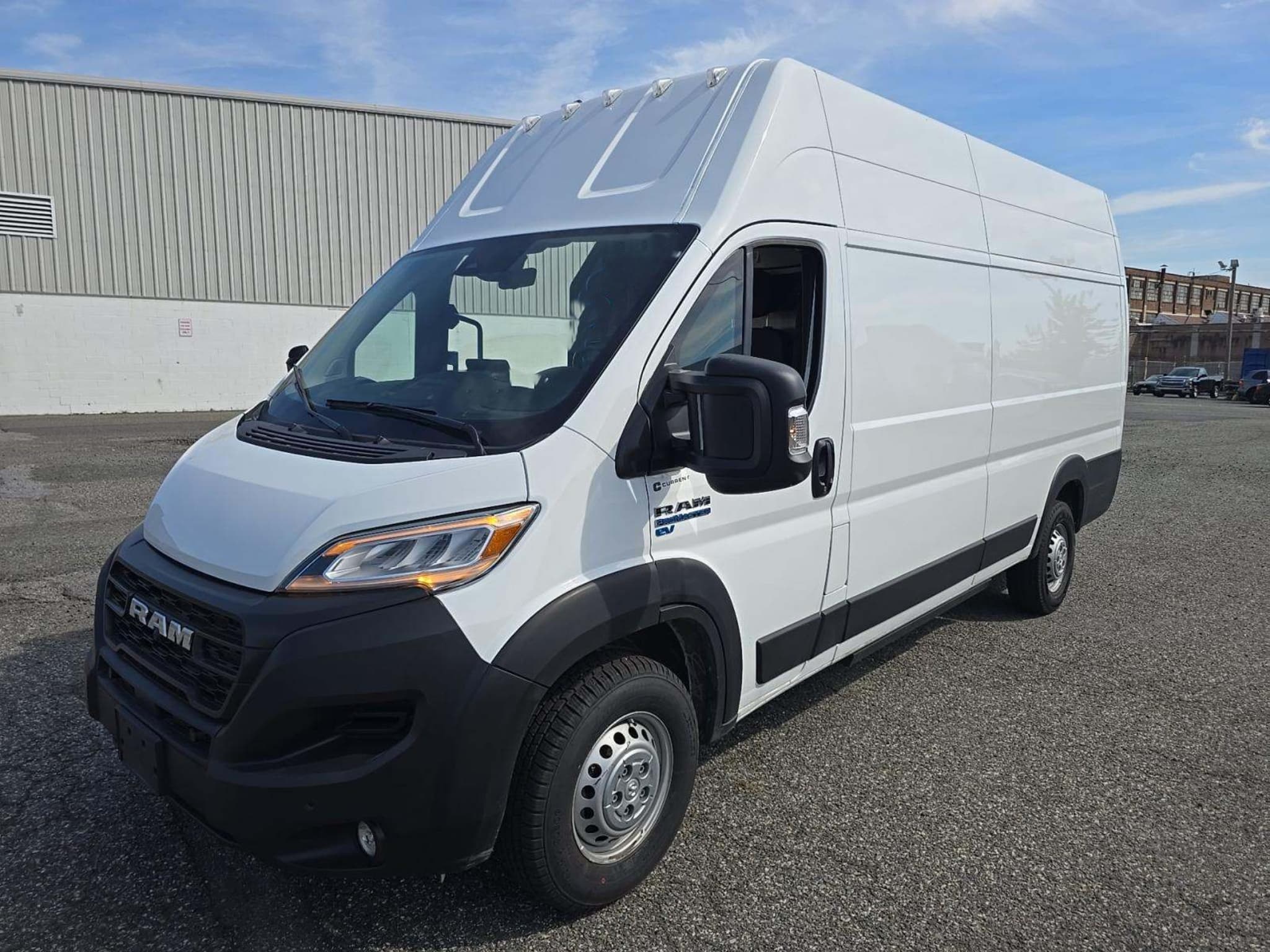 2024 Ram ProMaster 3500 BEV view 1