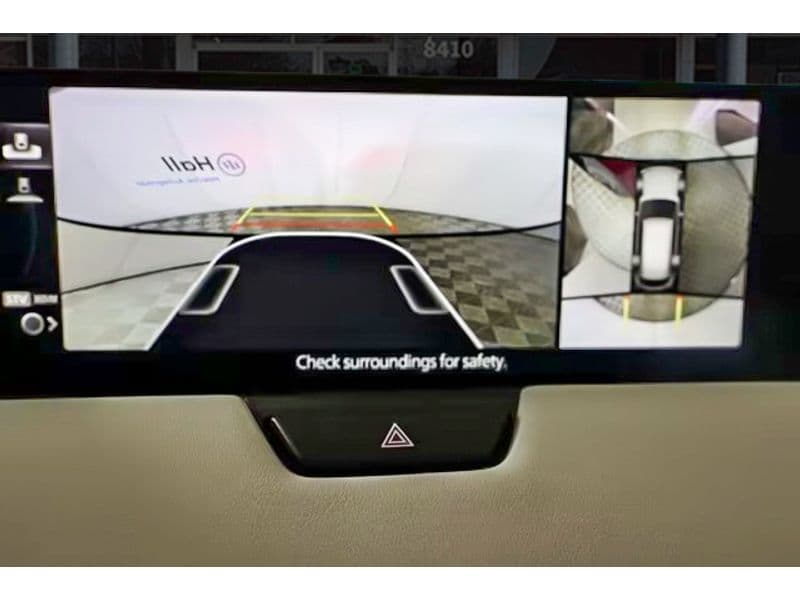 2025 Mazda CX-90 PHEV view 18