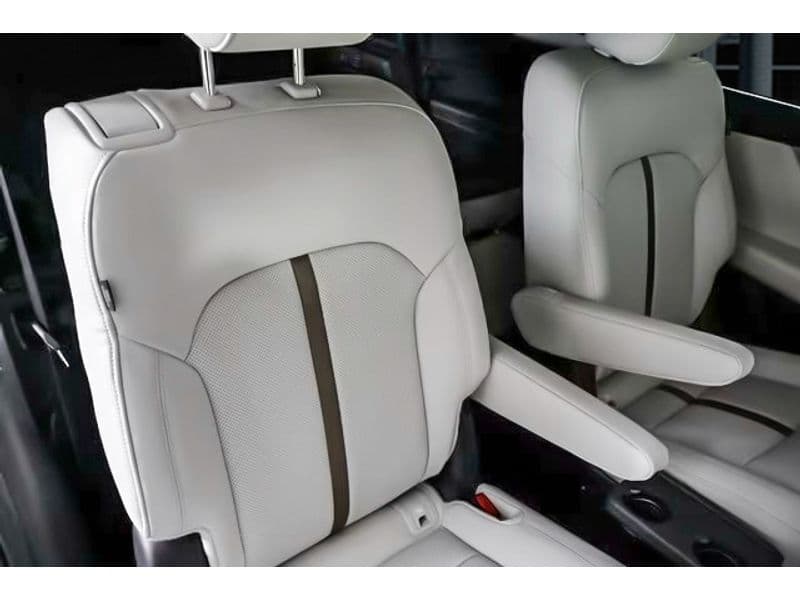 2025 Mazda CX-90 PHEV view 23