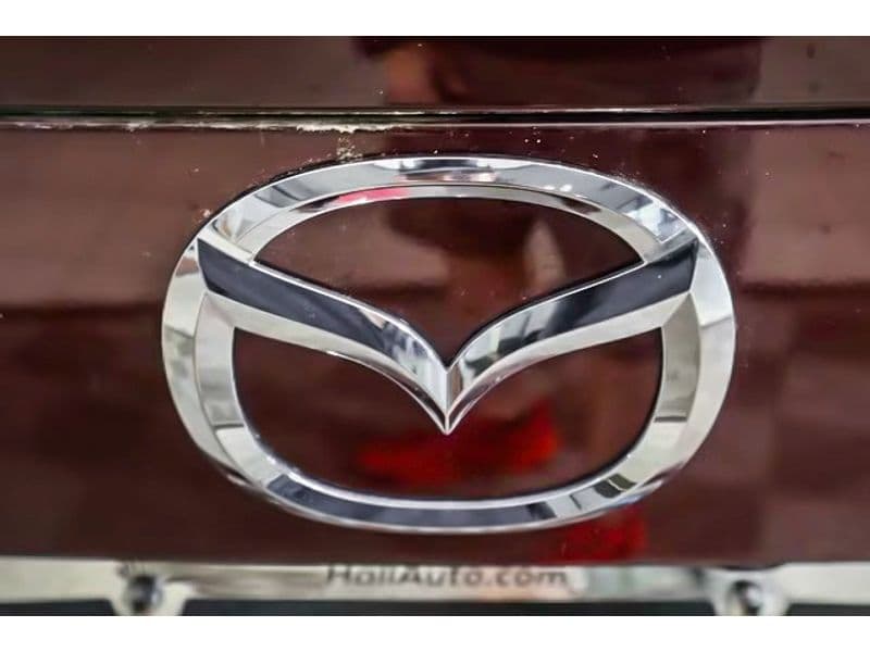 2025 Mazda CX-90 PHEV view 30
