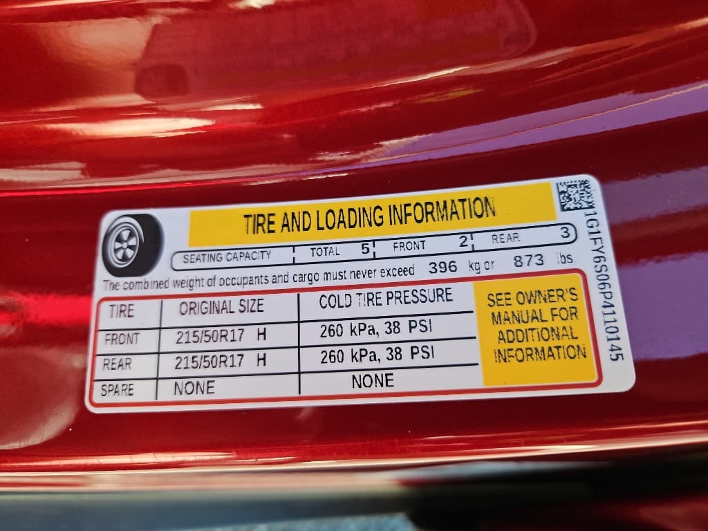 2023 Chevrolet Bolt EUV view 23