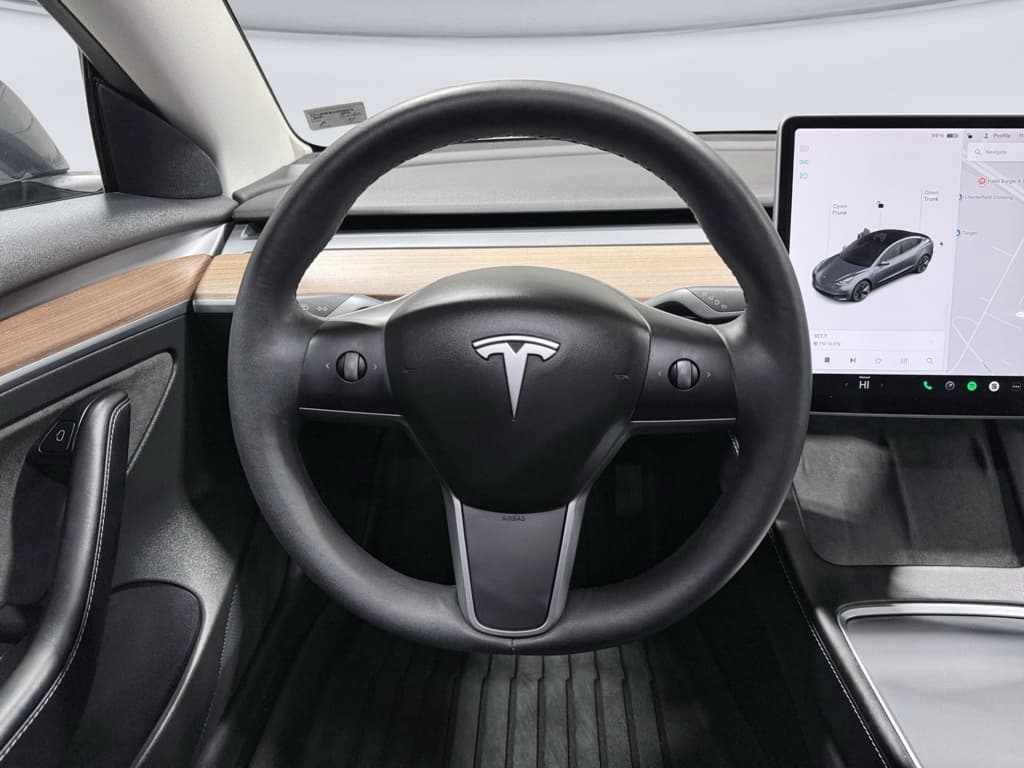 2022 Tesla Model 3 view 9