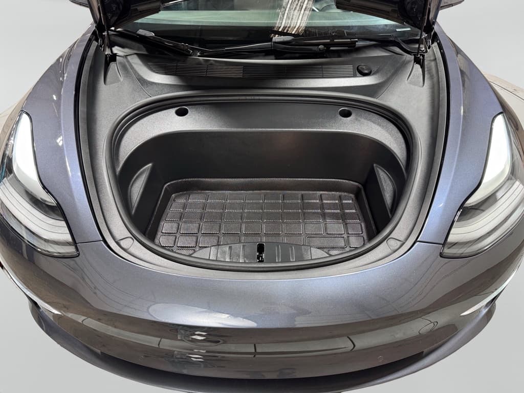 2022 Tesla Model 3 view 25