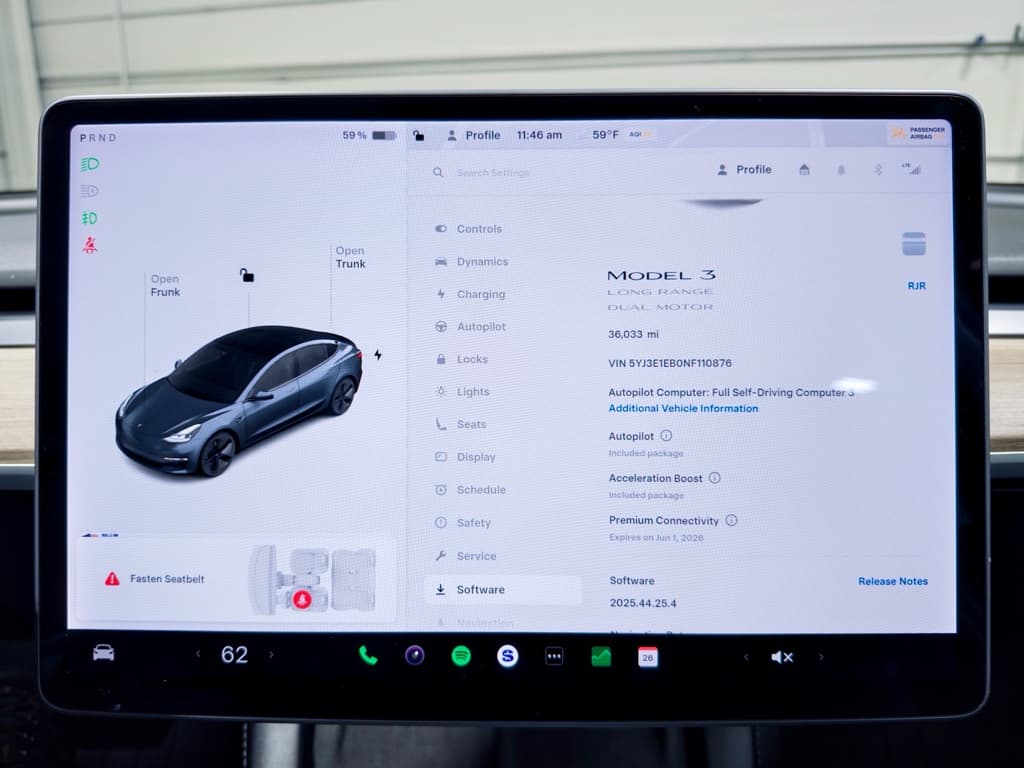 2022 Tesla Model 3 view 11