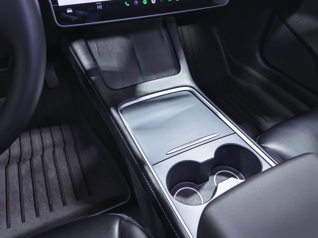 2022 Tesla Model 3 view 19