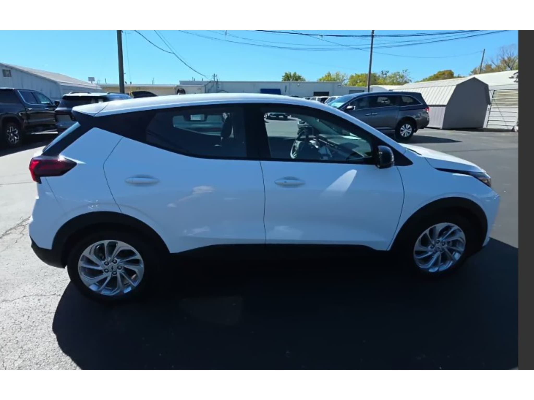 2027 Chevrolet Bolt view 4
