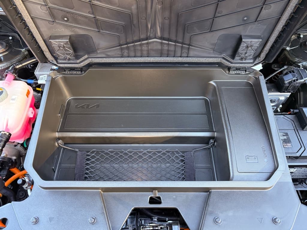 2024 Kia Niro EV view 28