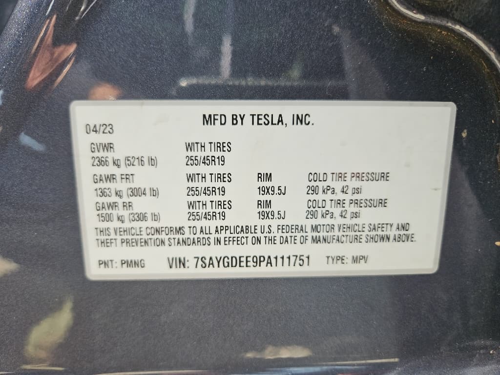2023 Tesla Model Y view 8