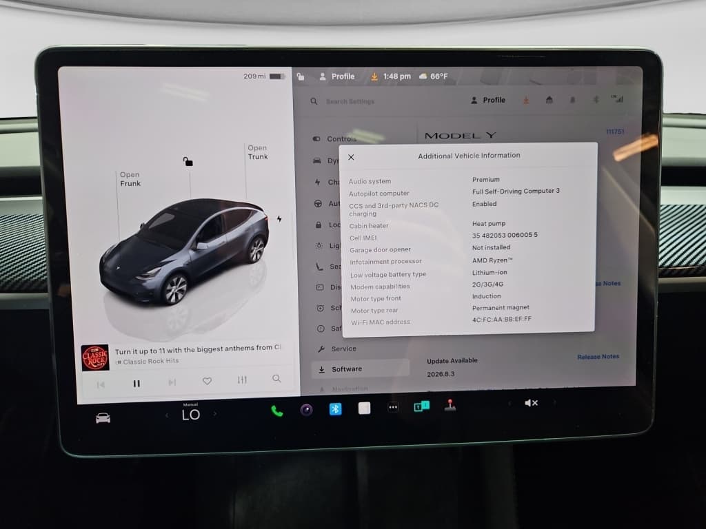 2023 Tesla Model Y view 12