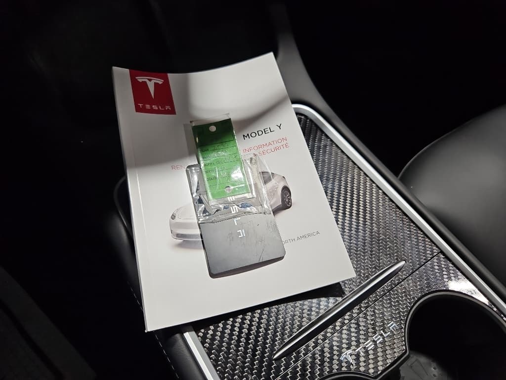 2023 Tesla Model Y view 20