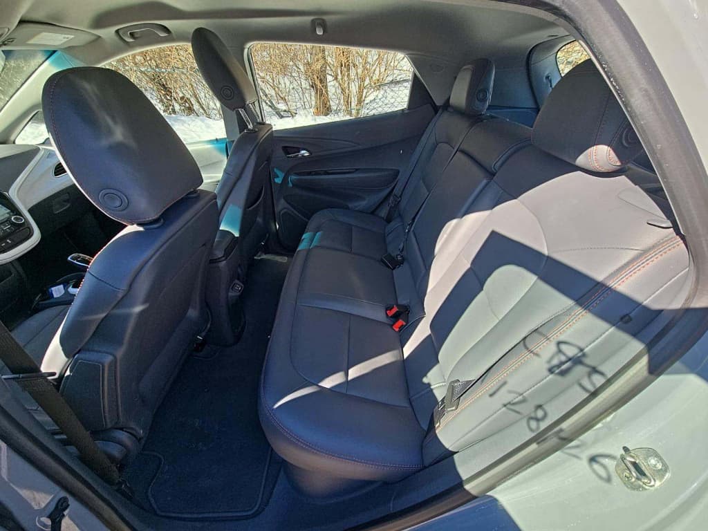 2019 Chevrolet Bolt EV view 6