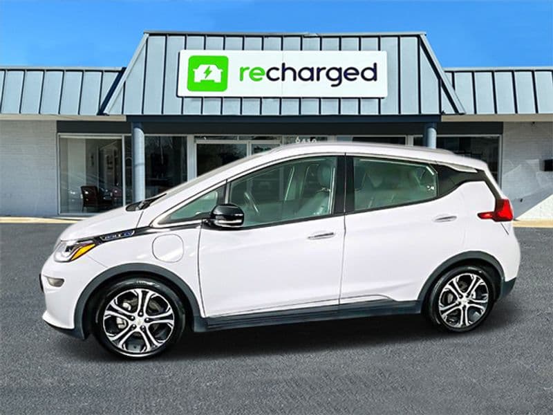 2019 Chevrolet Bolt EV view 7