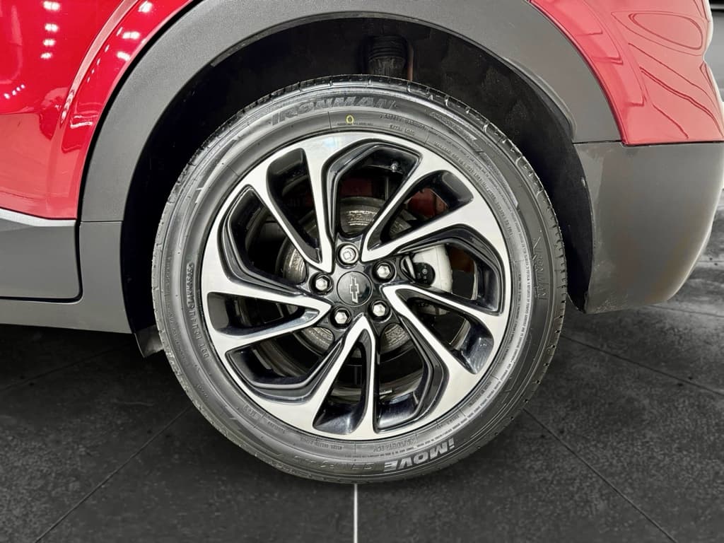 2023 Chevrolet Bolt EUV view 31