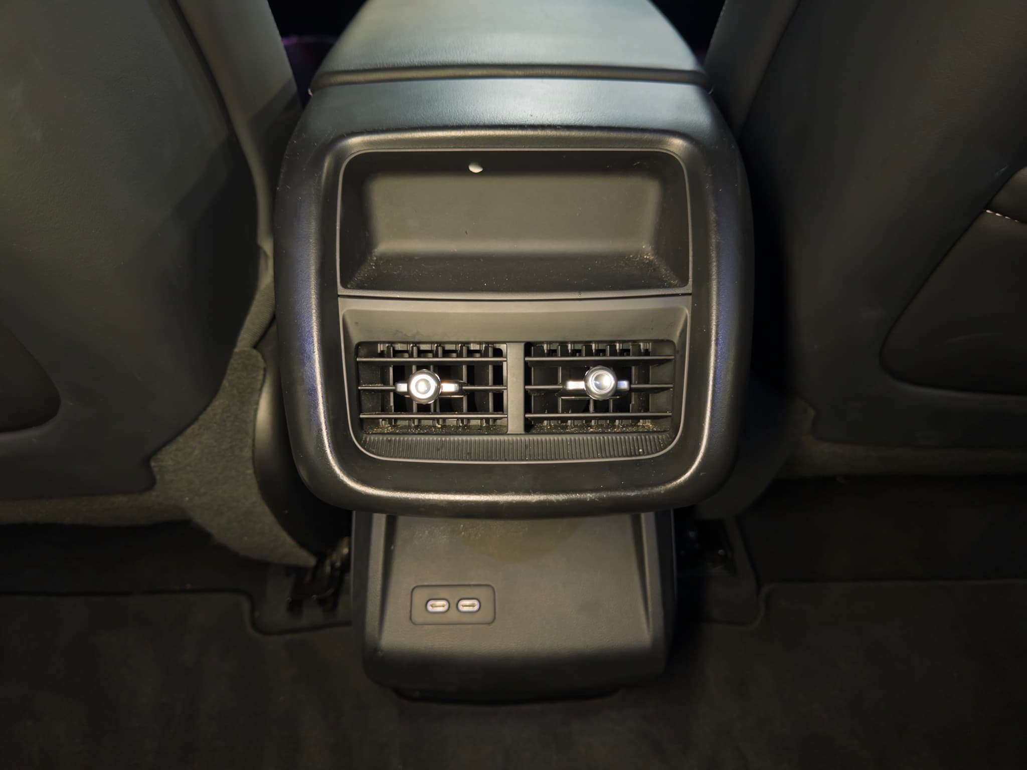 2024 Cadillac Lyriq view 22