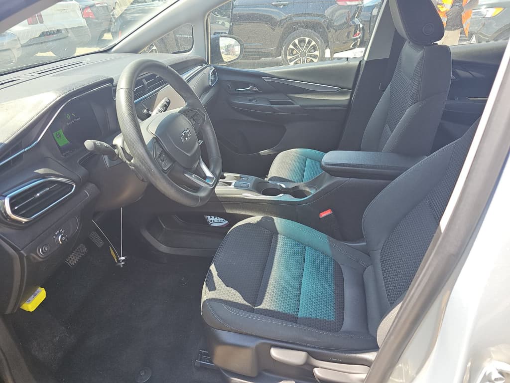 2023 Chevrolet Bolt EV view 5