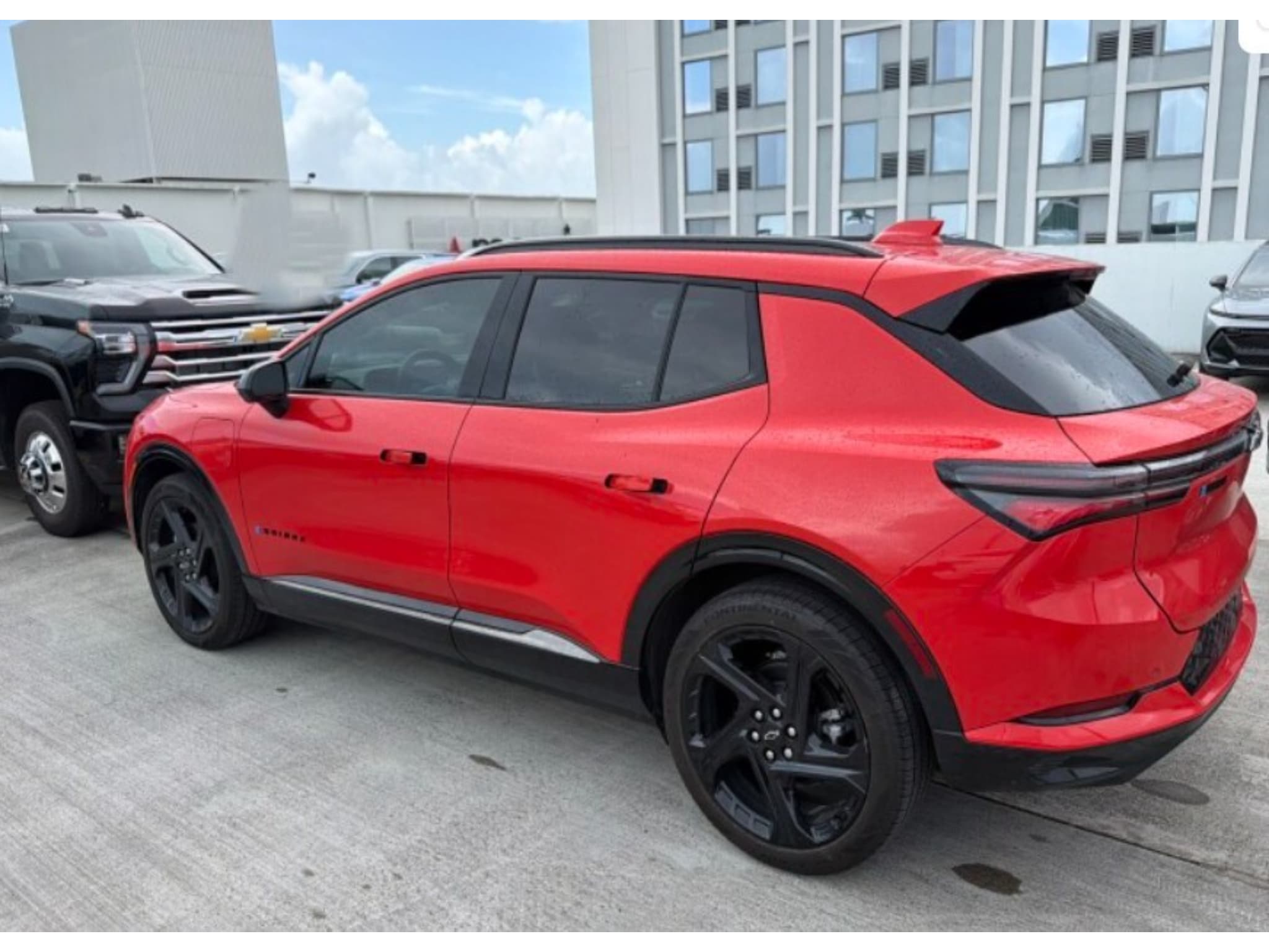 2025 Chevrolet Equinox EV view 3