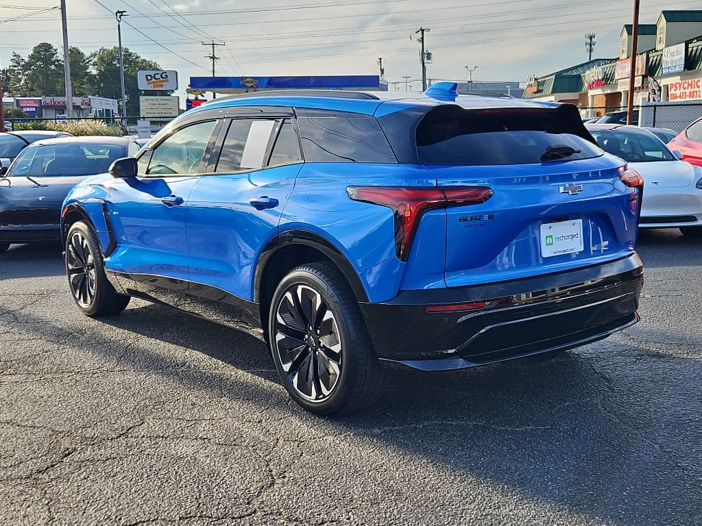 2025 Chevrolet Blazer EV view 2
