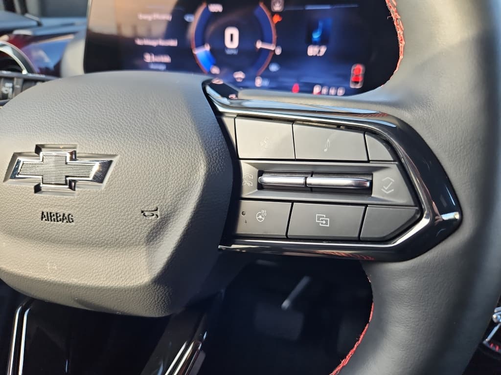 2025 Chevrolet Blazer EV view 10