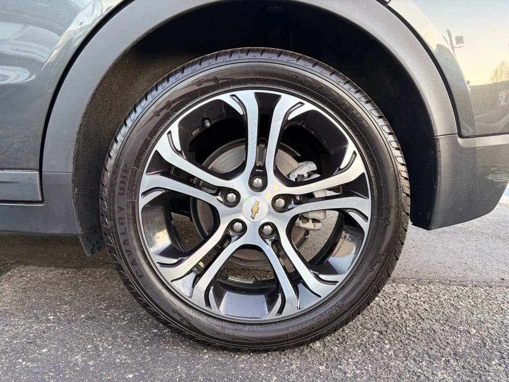 2021 Chevrolet Bolt EV view 33