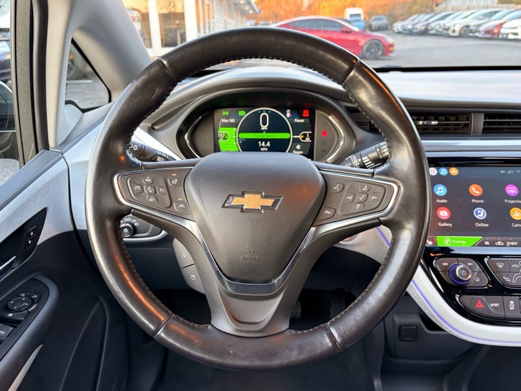 2021 Chevrolet Bolt EV view 8