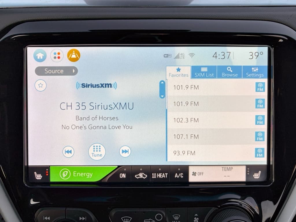 2021 Chevrolet Bolt EV view 10