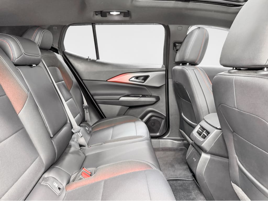 2025 Chevrolet Equinox EV view 22