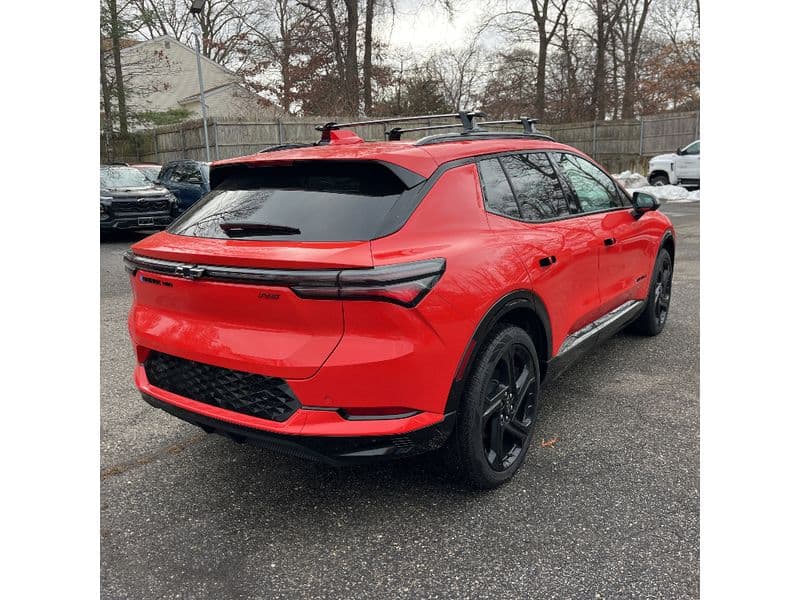 2025 Chevrolet Equinox EV view 3