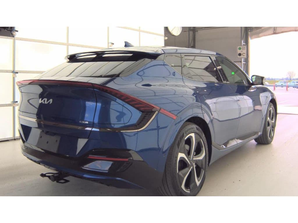 2023 Kia EV6 view 3