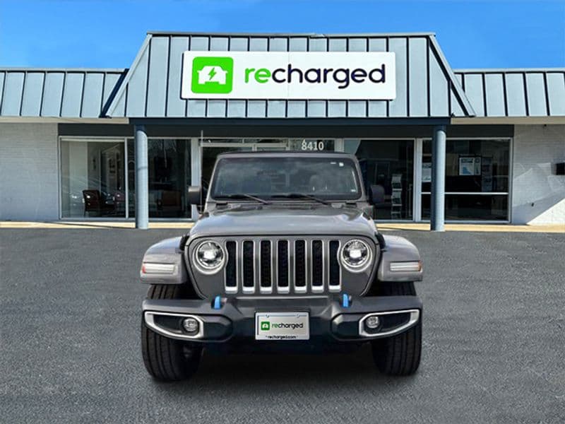 2022 Jeep Wrangler view 2