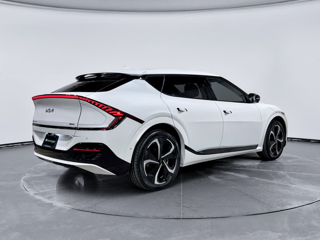 2023 Kia EV6 view 3