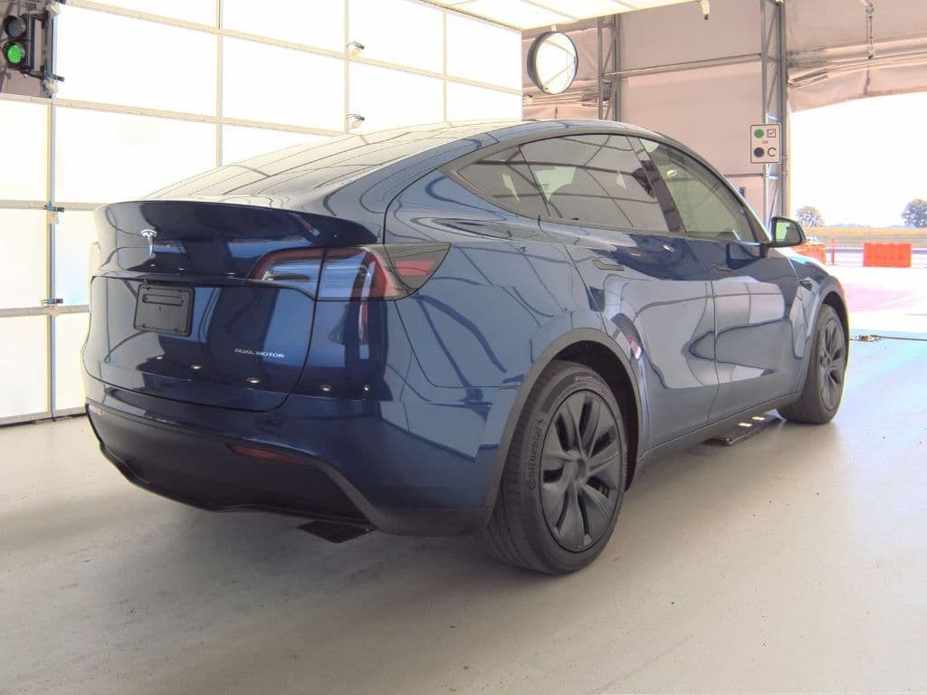 2024 Tesla Model Y view 3