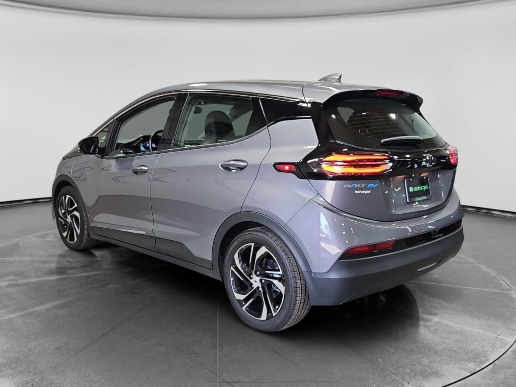 2023 Chevrolet Bolt EV view 2
