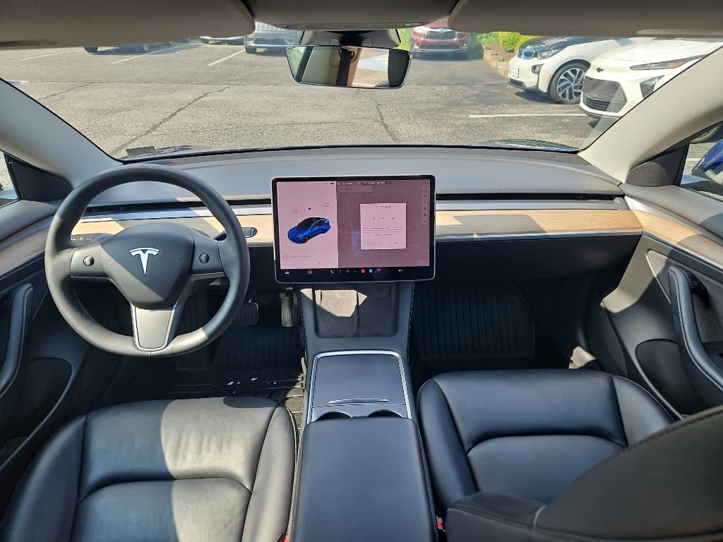 2022 Tesla Model 3 view 13