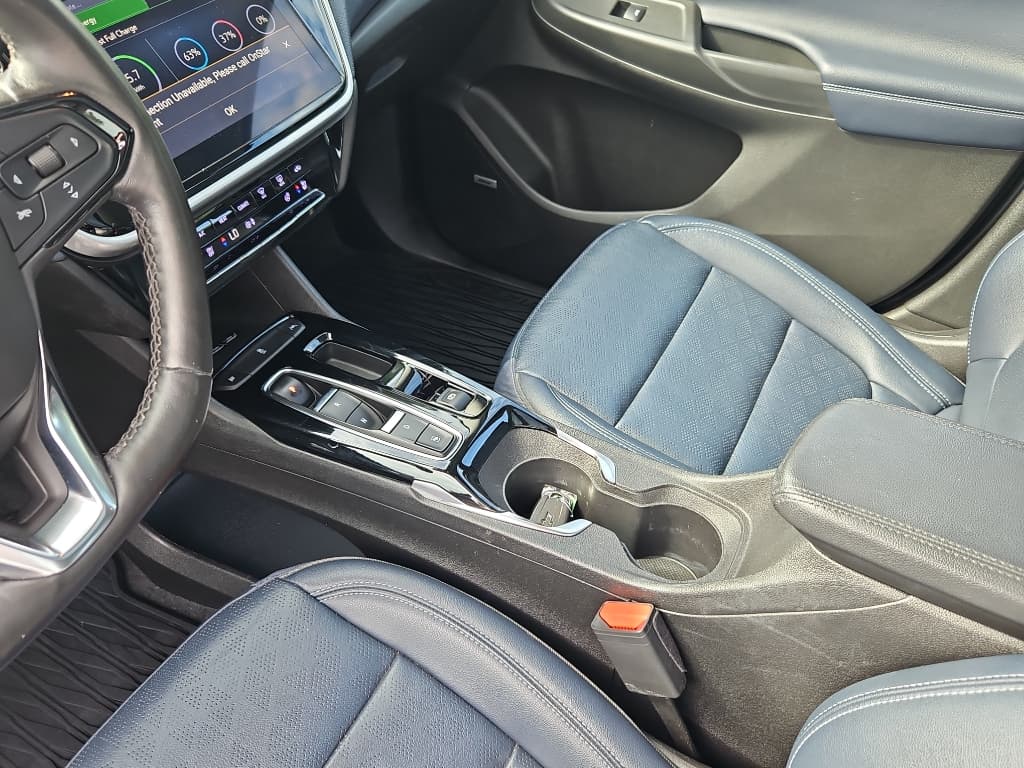 2022 Chevrolet Bolt EUV view 16