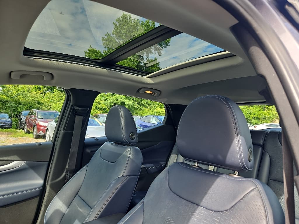 2022 Chevrolet Bolt EUV view 20