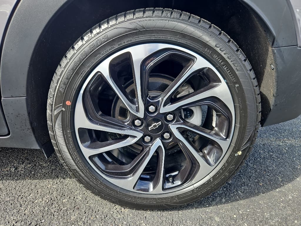 2022 Chevrolet Bolt EUV view 26